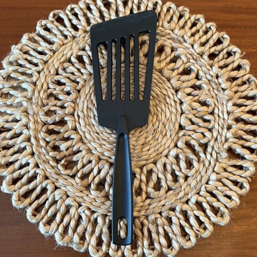 Tailormade Black Nylon Plastic Slotted Fish Spatula Whisk Kitchen‎ Utensil 12.5